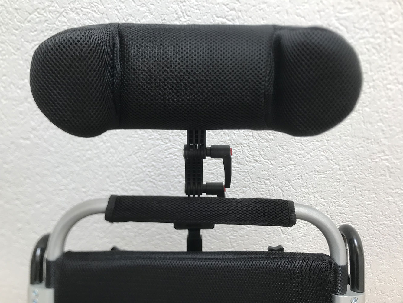 Abnehmbare Kopfstütze für Elektrorollstühle Abnehmbare Kopfstütze für Elektrorollstühle